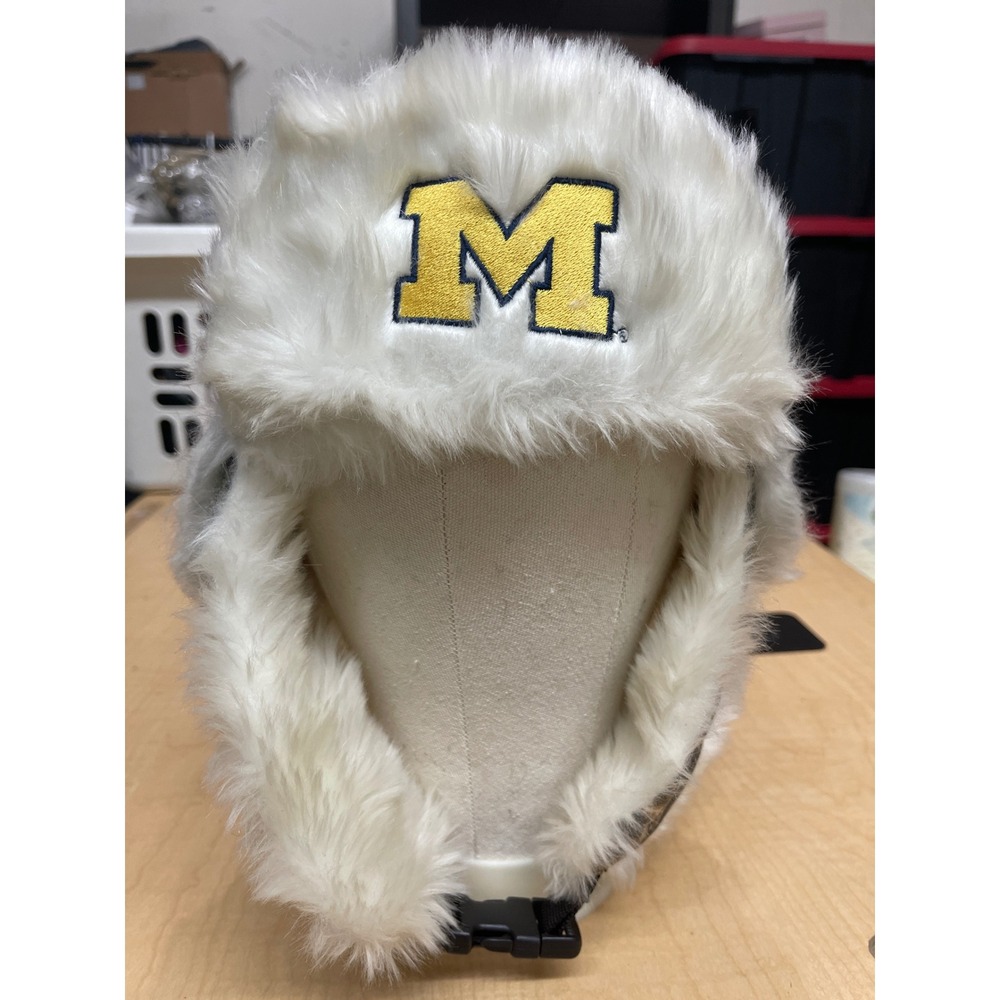 Outdoor Cap Michigan Wolverines Trapper Hat Camo Faux Fur Ear Flap Winter Cap
